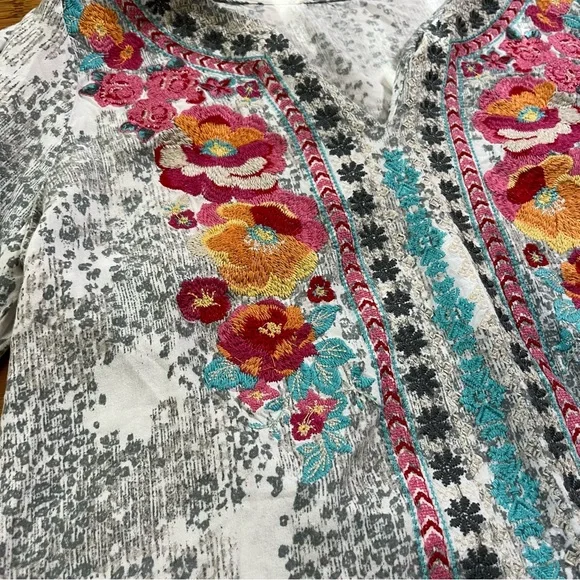 Savanna Jane Multicolor Floral Embroidered Rayon Bell Sleeve Blouse - Picture 6 of 9